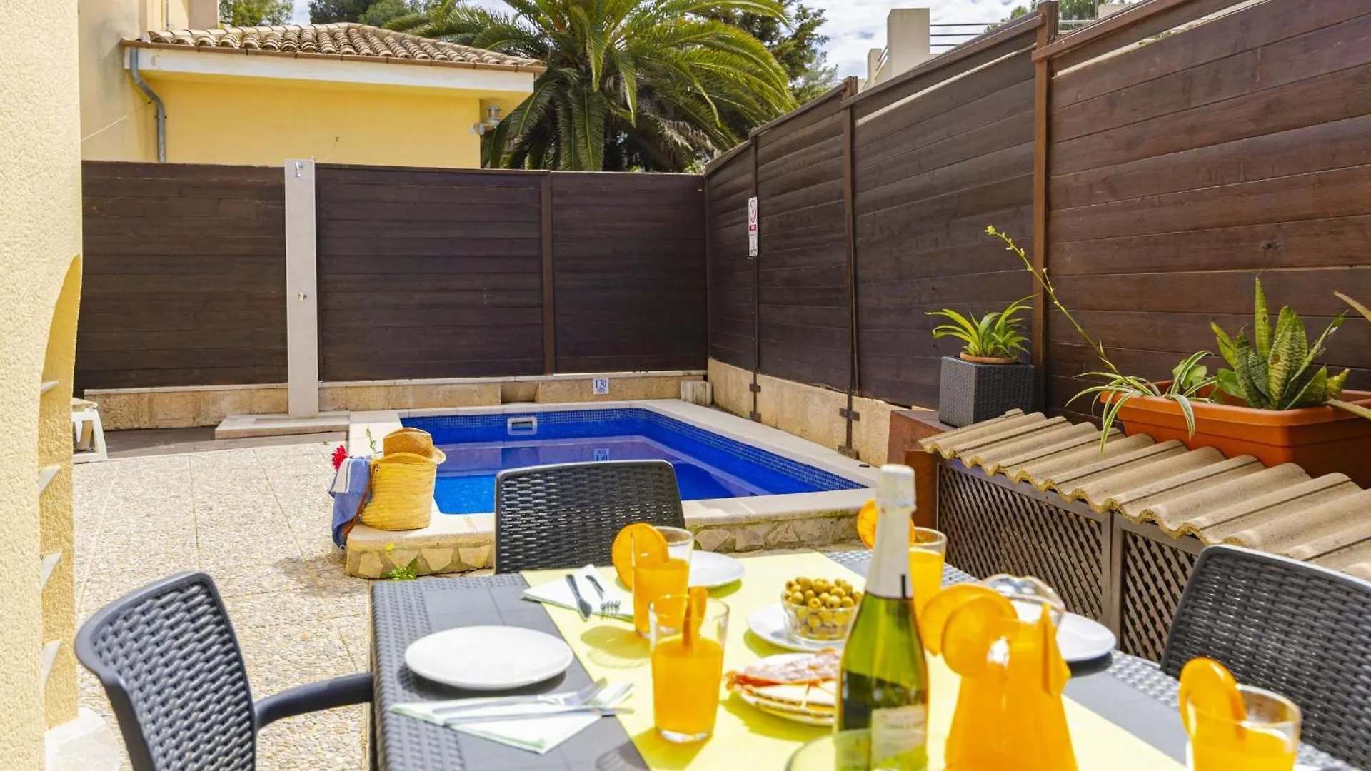 Villa Can Quart Alcudia  Spain