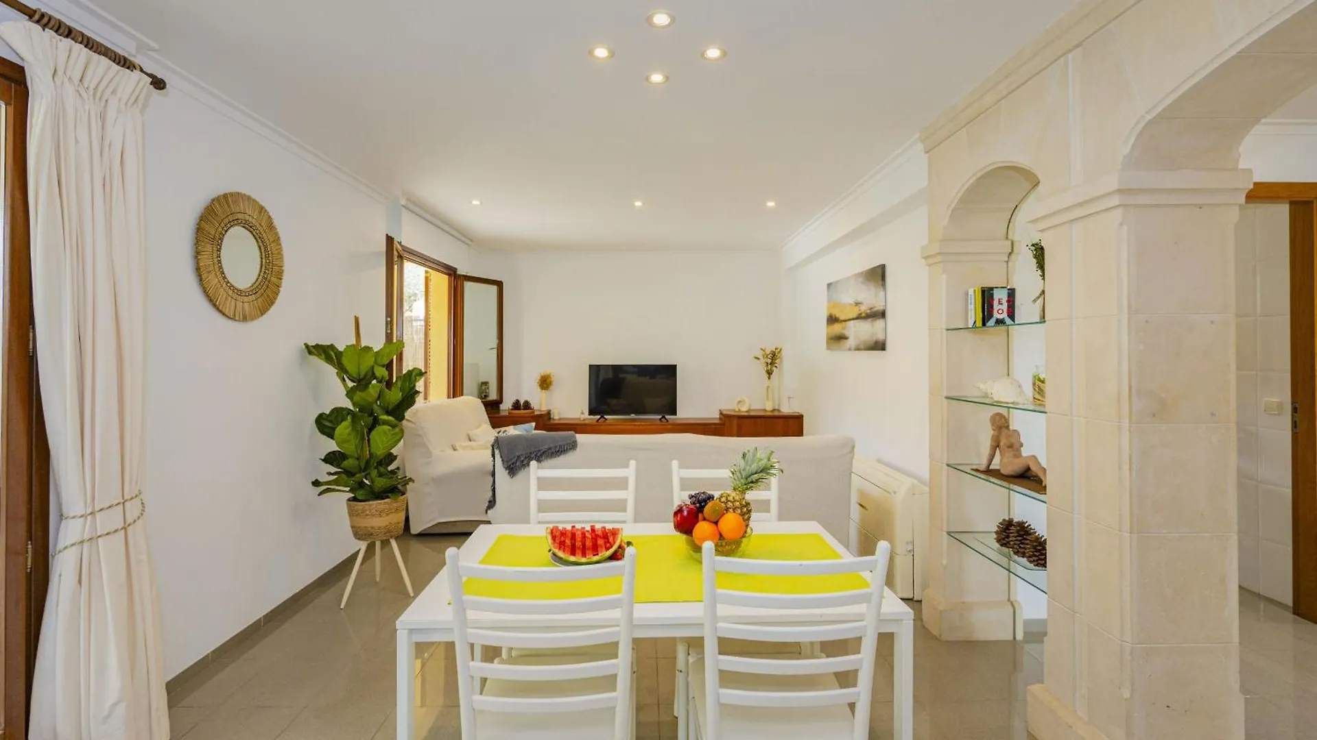 Can Quart Alcudia  0*, Alcudia (Mallorca) Spain